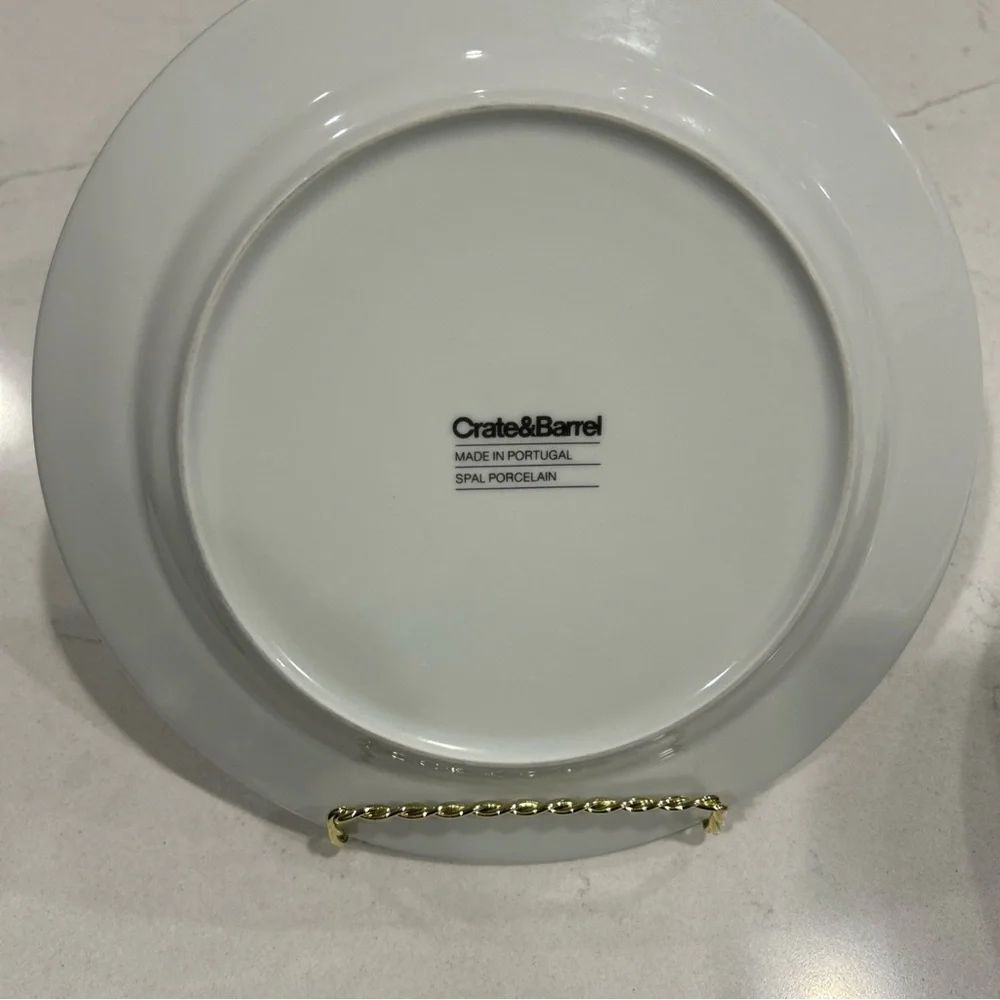Crate&Barrel Classic White salad Plates- 5